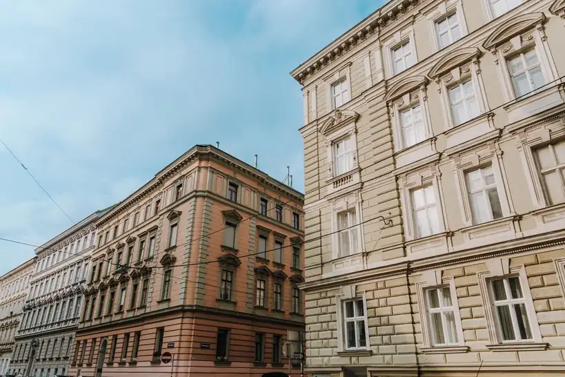 Bécsi történelmi paloták és klasszikus épületek
